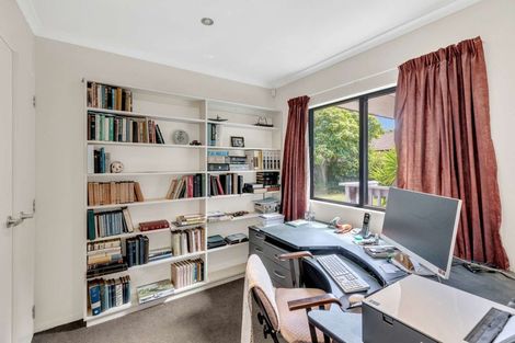 Photo of property in 104a Awaroa Road, Helensville, 0800