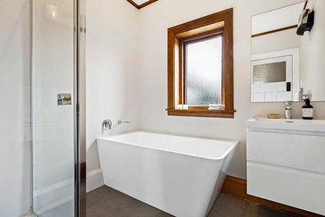 Photo of property in 2 Bankview Place, Amberley, 7410