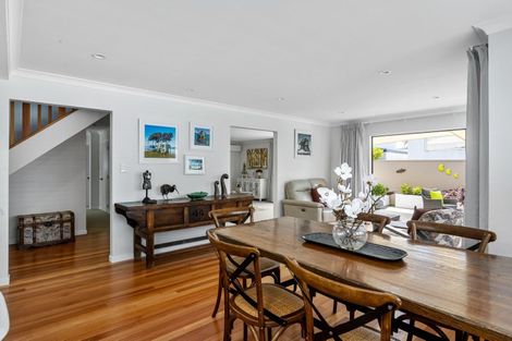 Photo of property in 9 Marie Avenue, Red Beach, 0932