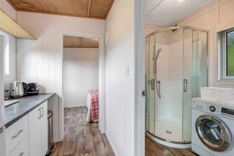 Photo of property in 10 Rimu Road, Stanmore Bay, Whangaparaoa, 0932