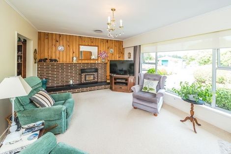 Photo of property in 15 Oaklea Avenue, Marton, 4710