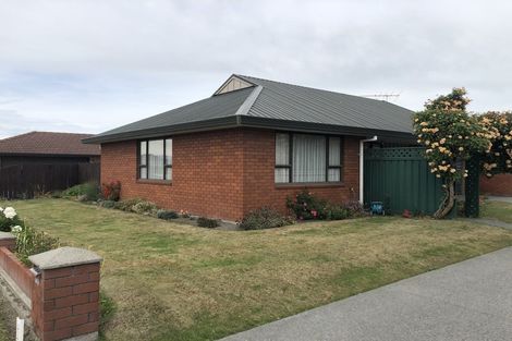 Photo of property in 1/21 Wilson Street, Islington, Christchurch, 8042