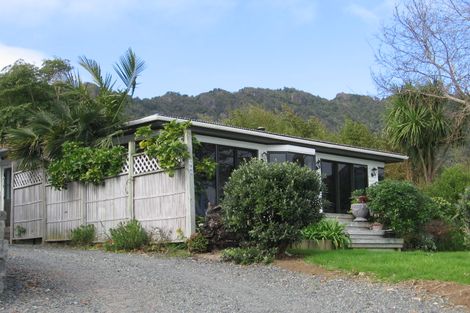 Photo of property in 1965 Whangarei Heads Road, Whangarei Heads, Whangarei, 0174