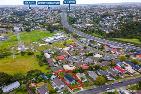 Photo of property in 15 Doone Place, Massey, Auckland, 0614