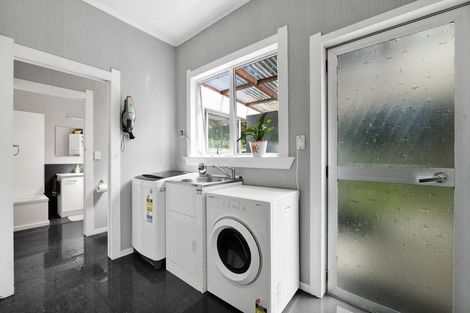 Photo of property in 1147 Upper Rowan Road, Mahoe, Hawera, 4679