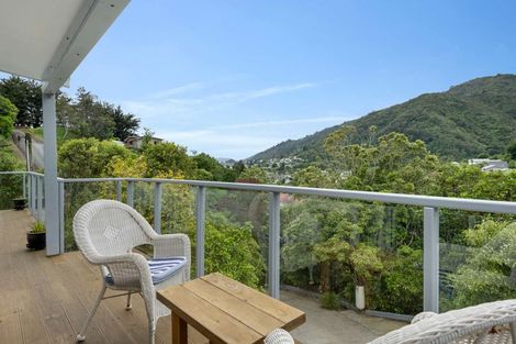 Photo of property in 45 Dorset Street, Picton, 7220