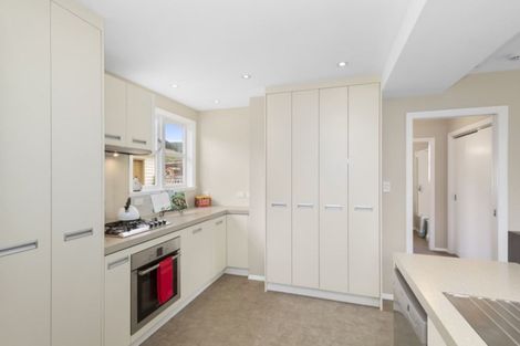 Photo of property in 10 Handyside Street, Tawa, Wellington, 5028