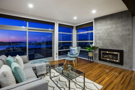 Photo of property in 3 Eglinton Close, Aotea, Porirua, 5024