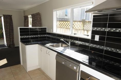 Photo of property in 15b Raine Street, Karori, Wellington, 6012