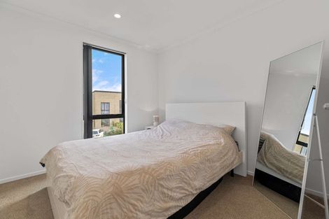 Photo of property in 14 Harlow Crescent, Glen Innes, Auckland, 1072