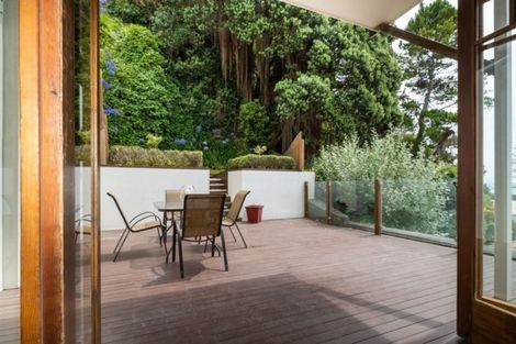 Photo of property in 5 Seaview Terrace, Bluff Hill, Napier, 4110