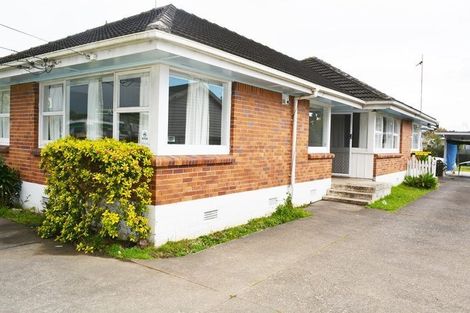 Photo of property in 1/265 Massey Road, Mangere East, Auckland, 2024