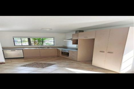 Photo of property in 8/41 The Avenue, Albany, Auckland, 0632