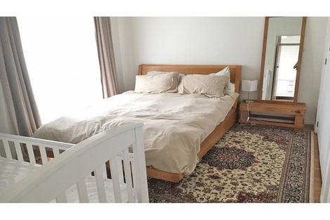 Photo of property in 2/199 Titirangi Road, Titirangi, Auckland, 0604