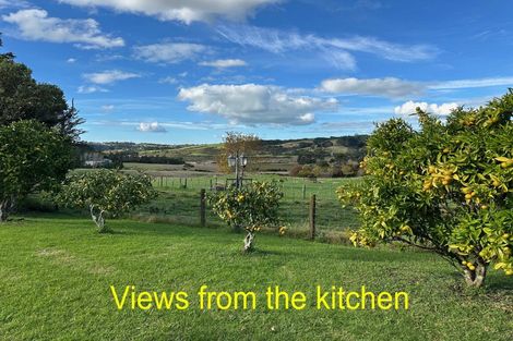 Photo of property in 38 Henson Road, Whitford, Howick, 2571