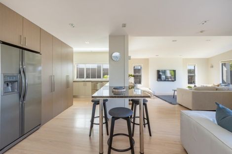 Photo of property in 11 Patiki Place, Omaha, 0986