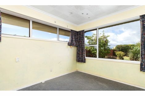 Photo of property in 24 Palmers Road, New Brighton, Christchurch, 8083