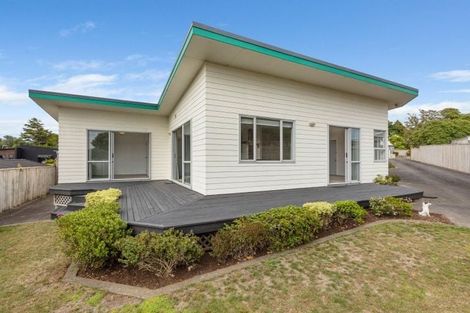 Photo of property in 18a Raniera Street, Glen Avon, New Plymouth, 4312