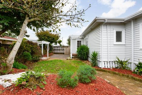 Photo of property in 23 Taylor Terrace, St Andrews, Hamilton, 3200