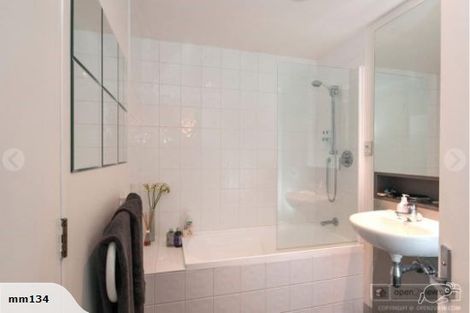 Photo of property in Gerondis Bldg Apartments, 401/60 Willis Street, Wellington Central, Wellington, 6011
