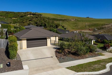 Photo of property in 6 Devenish Place, Atawhai, Nelson, 7010