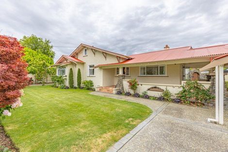 Photo of property in 6 Grey Street, College Estate, Whanganui, 4500