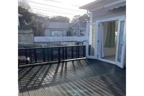 Photo of property in 5 Devon Street, Aro Valley, Wellington, 6021