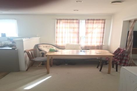 Photo of property in 135 Ennis Avenue, Pakuranga Heights, Auckland, 2010