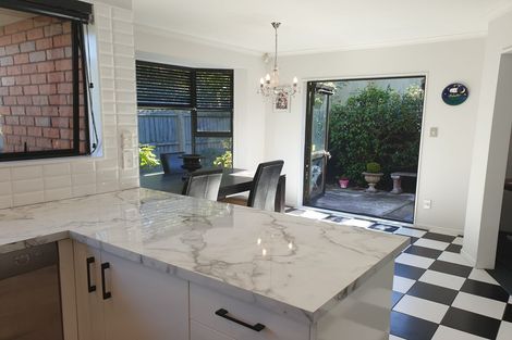 Photo of property in 1/112 Elizabeth Street, Riccarton, Christchurch, 8041