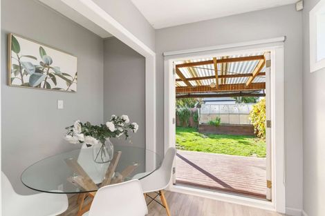 Photo of property in 76 Sylvan Street, Hillmorton, Christchurch, 8024