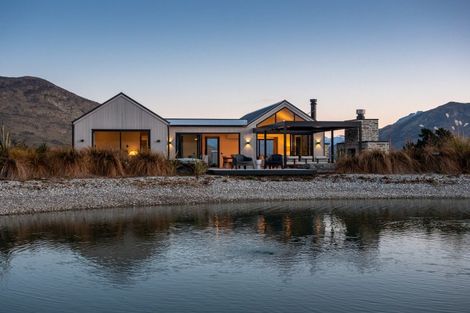 Photo of property in 10 Kahiwi Drive, Lower Shotover, Queenstown, 9304
