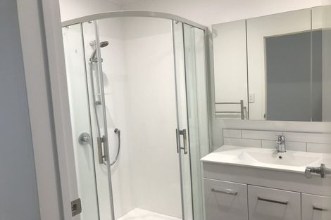 Photo of property in 15 Ngae Place, Mangere East, Auckland, 2024