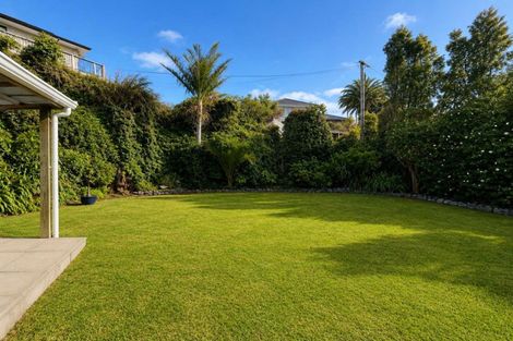 Photo of property in 22 Frankley Road, Westown, New Plymouth, 4310