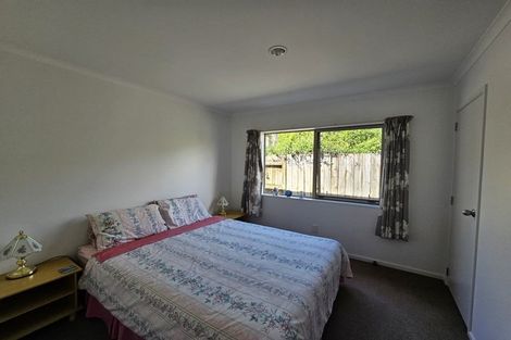 Photo of property in 15 Oreti Crescent, Papamoa Beach, Papamoa, 3118