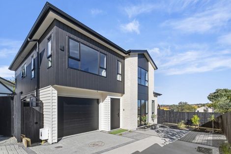 Photo of property in 22c Gulf Crest, Bucklands Beach, Auckland, 2012