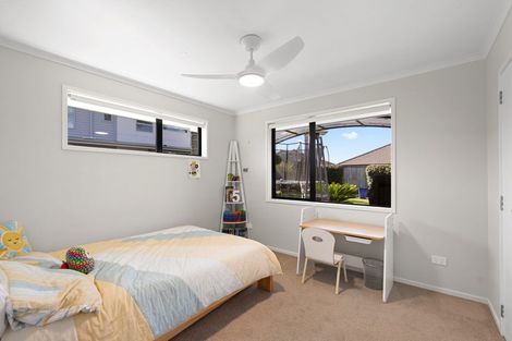 Photo of property in 35 Stoneleigh Drive, Chartwell, Hamilton, 3210