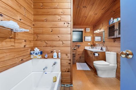 Photo of property in 9 Waikato Place, Tokoroa, 3420