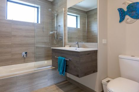 Photo of property in 125 Rangituia Street, Whangamata, 3691