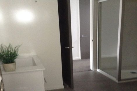 Photo of property in 23 Athol Terrace, Upper Riccarton, Christchurch, 8041