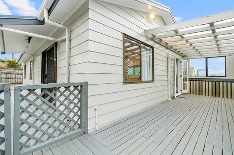 Photo of property in 11 Donegal Street, Avondale, Auckland, 0600