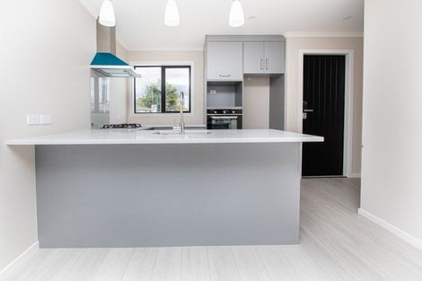 Photo of property in 2/1 Splitt Avenue, Glenview, Hamilton, 3206