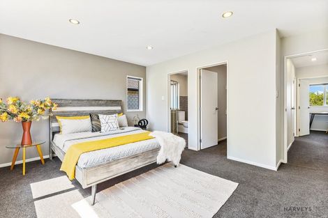 Photo of property in 75b Pleasant Road, Glen Eden, Auckland, 0602