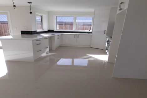 Photo of property in 7 Clifford Close, Leamington, Cambridge, 3432