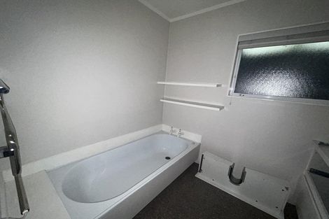 Photo of property in 14a Sussex Street, Levin, 5510