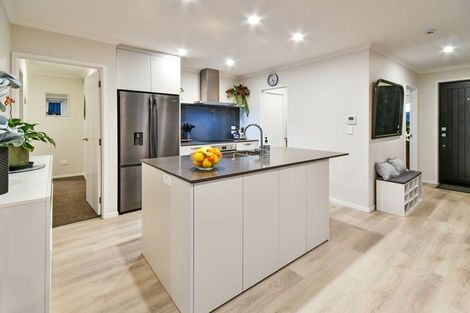 Photo of property in 18 Leathem Crescent, Pokeno, 2402