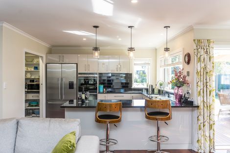 Photo of property in 1 Madison Street, Carterton, 5713