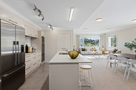 Photo of property in 60 Eaves Bush Parade, Orewa, 0931