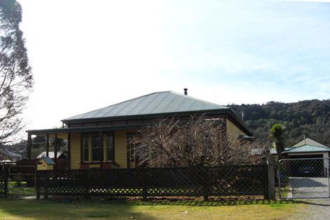 Photo of property in 63 Main Street, Reefton, 7830