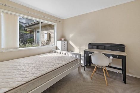 Photo of property in 15 Matheson Road, Red Beach, 0932