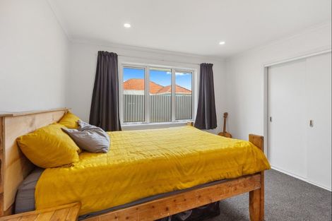 Photo of property in 571 Queen Street East, Levin, 5510